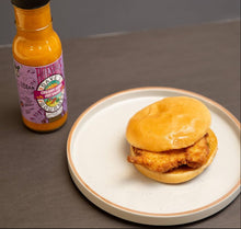 Dave's Gourmet Creamy Asian Hot Sauce 8 Oz. / 227 G. (Pack of 2)