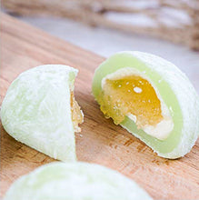 Japanese Mochi Fruit Daifuko MELON Rice Cake 7.00 Oz / 200 g (Pack of 2)