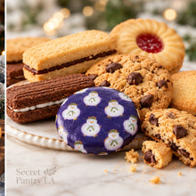 Fox's Festive The Snowman Biscuit Selection – 12.35 oz (350 g) | British Christmas Cookie Gift Tin