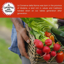 Le Conserve della Nonna Tapenades 3-Variety Gift Set (Black Olives, Green Olives, and Sundried Tomato) with Spreader Spoon (4-pc Set)