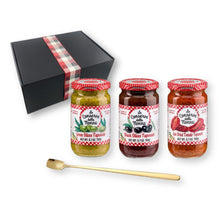 Le Conserve della Nonna Tapenades 3-Variety Gift Set (Black Olives, Green Olives, and Sundried Tomato) with Spreader Spoon (4-pc Set)