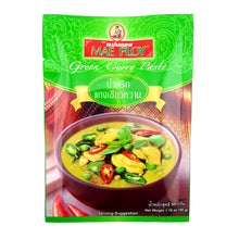 Mae Ploy Green  Curry Paste Thai Curry 1.76 Oz. (50 g) (Pack of 3)