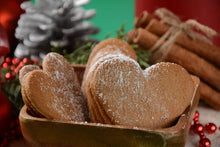 Nyakers Pepparkakor Swedish Gingersnaps HEART-SHAPED Cookies Gift Tin 14.11 Oz /400 g.