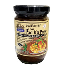 Thai Aree Sampler Set 4 Most Popular Thai Dish Sauces 240 G. Each (Pack of 4)